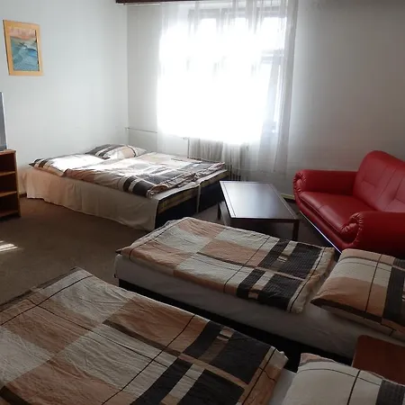 Hostel Pod Mostem *