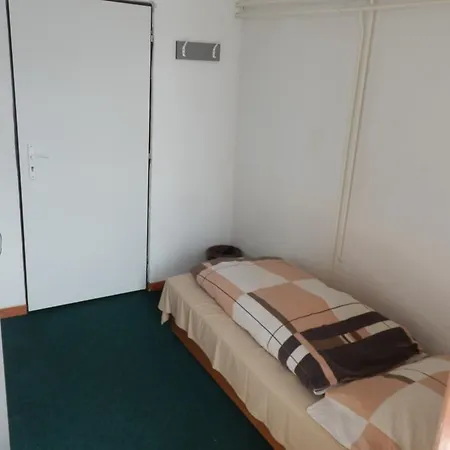 Pod Mostem 旅馆 *